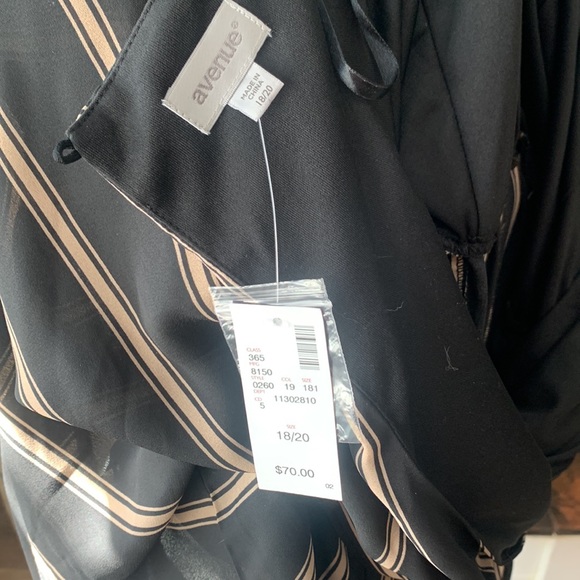 Avenue jumpsuit 18/20 NWT - Picture 8 of 9